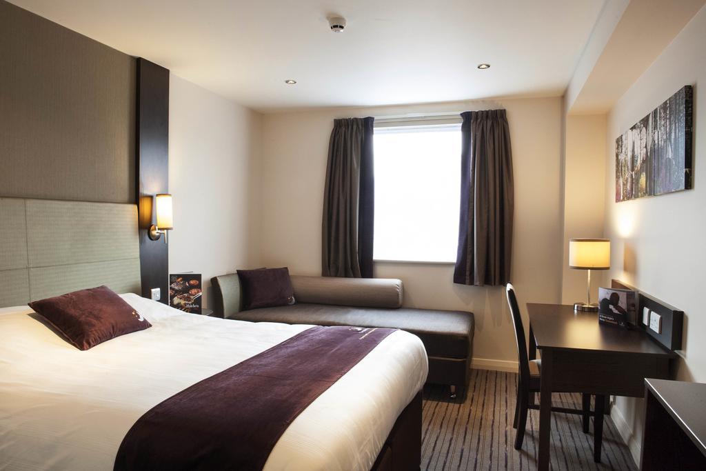 Premier Inn Dundee North Quarto foto